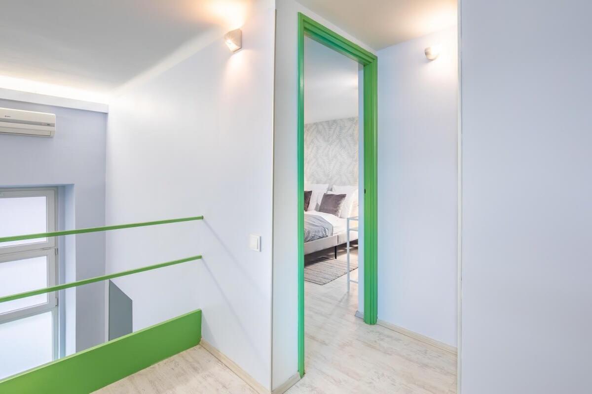 Very Central - Unique Design - New Studio Budapest Esterno foto